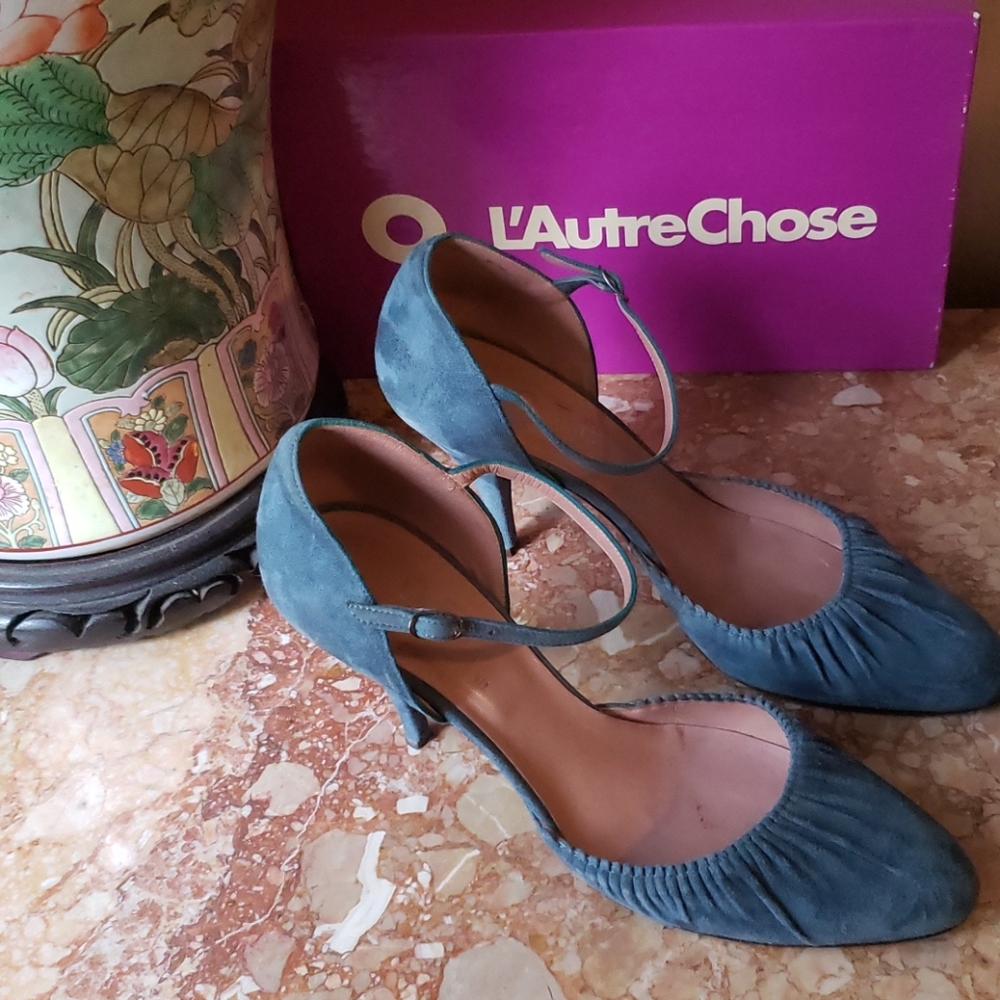 Vintage suede shoes